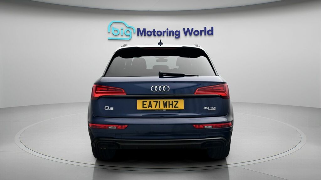 Audi Q5 Edition 1 EA71WHZ Blue #6