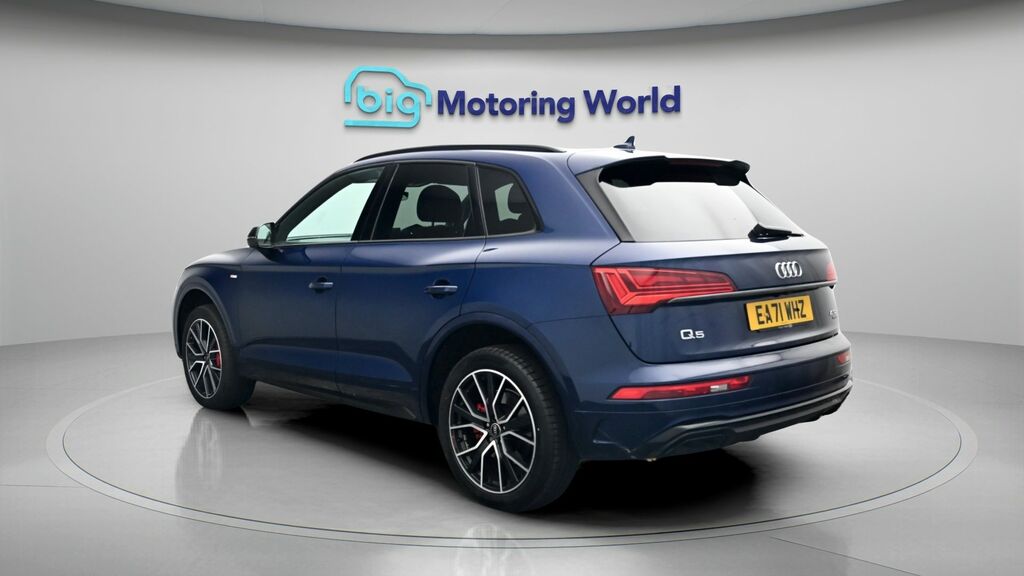 Audi Q5 Edition 1 EA71WHZ Blue #5