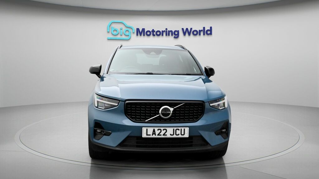 Volvo XC40 Plus LA22JCU Blue #2
