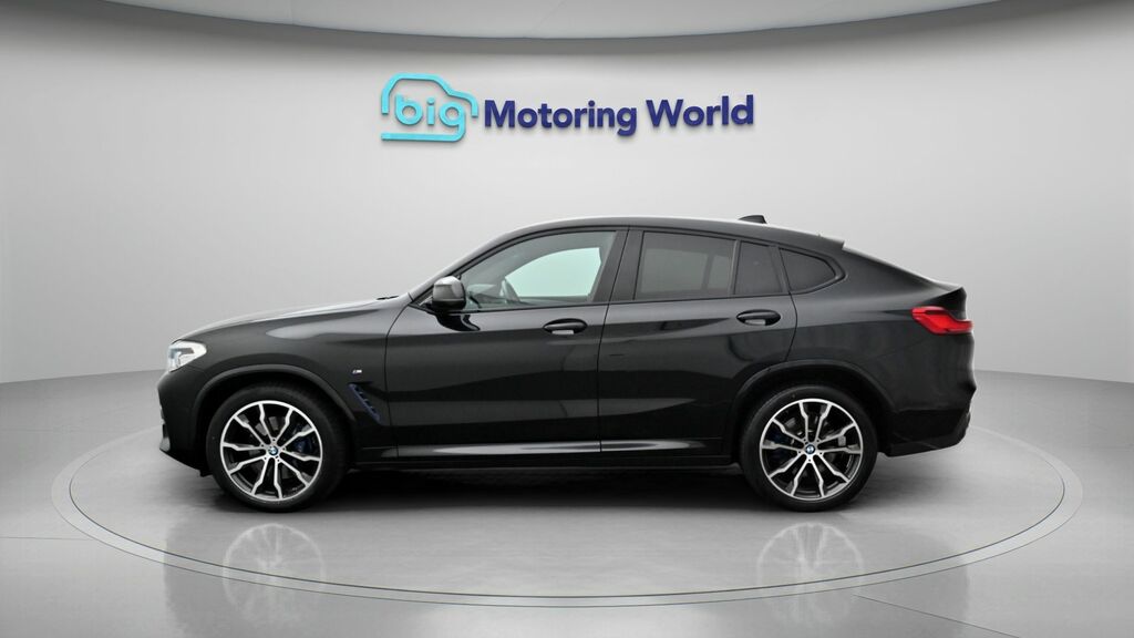 BMW X4 M M Sport Black #4
