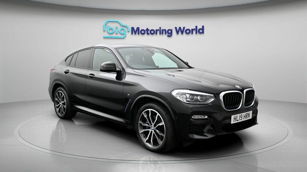 BMW X4 M M Sport Black