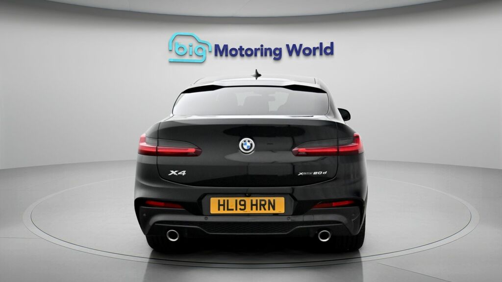 BMW X4 M M Sport Black #6