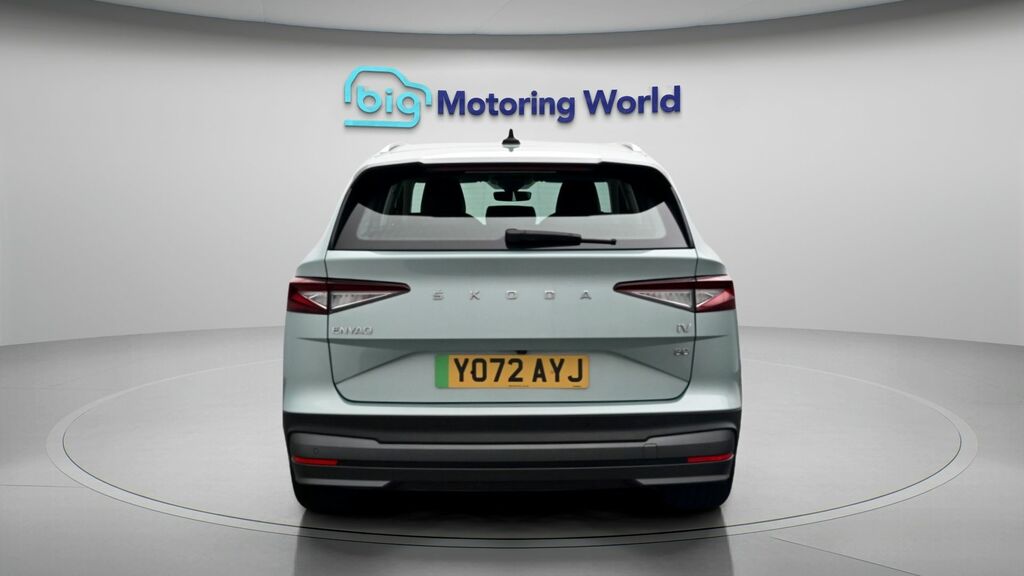Skoda ENYAQ 80 YO72AYJ Silver #6
