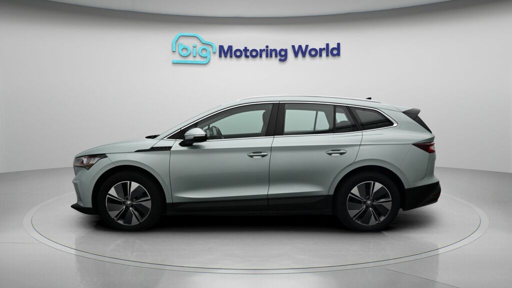 Skoda ENYAQ 80 YO72AYJ Silver #4