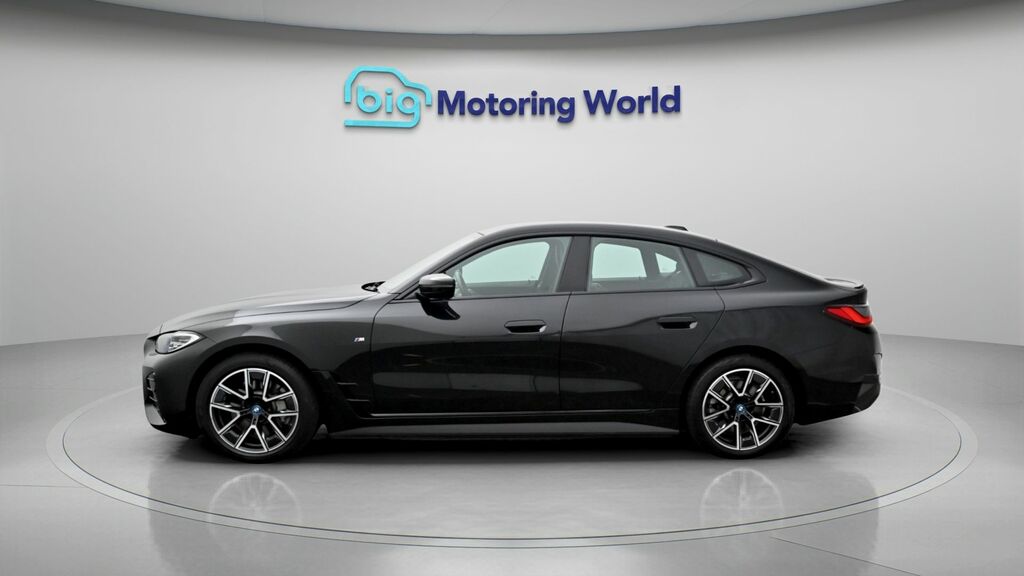 BMW i4 M Sport NL23XNJ Black #4