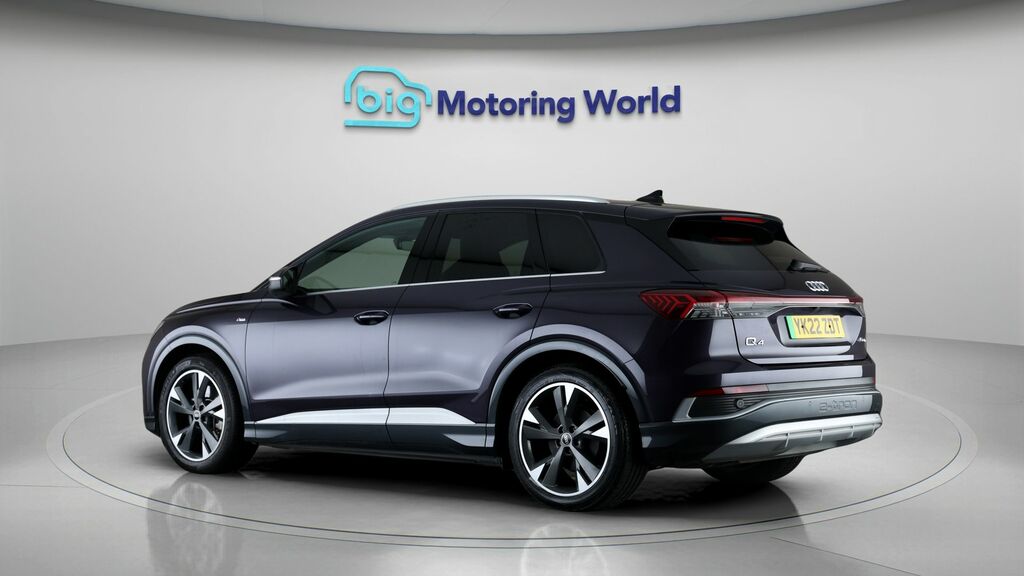 Audi Q4 E Tron S Line YK22ZDT Purple #5