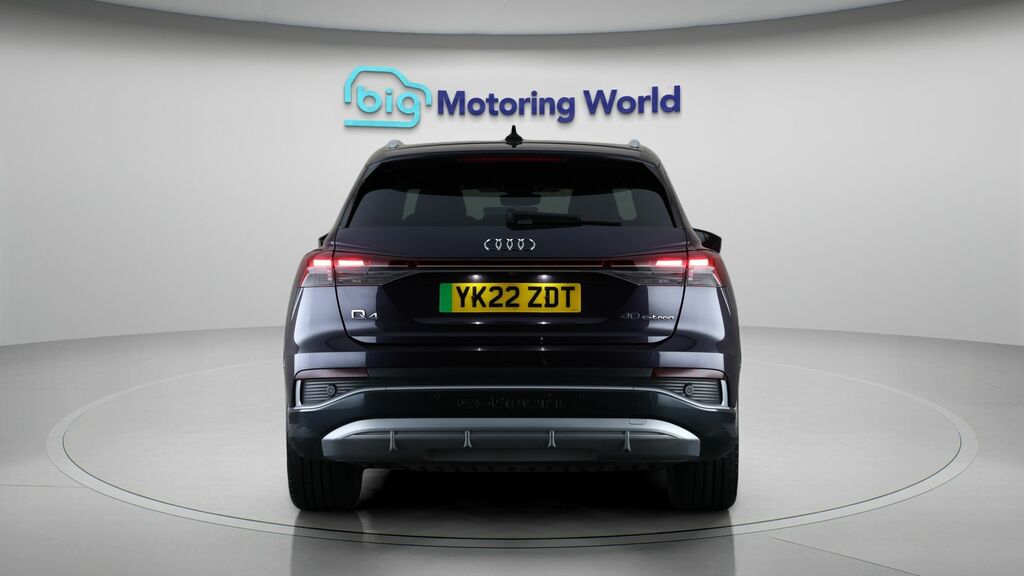 Audi Q4 E Tron S Line YK22ZDT Purple #6