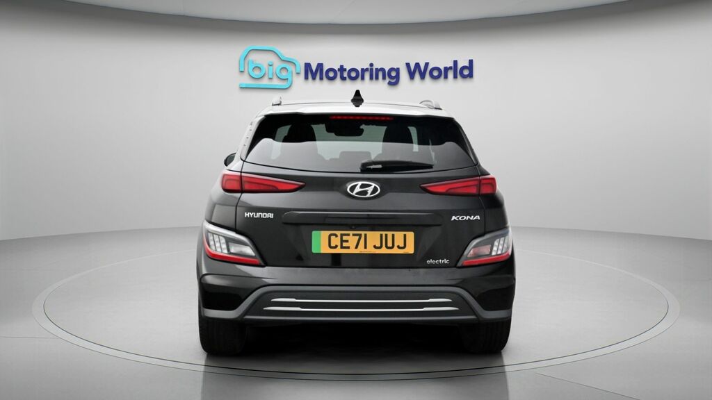 Hyundai Kona Ultimate Black #6