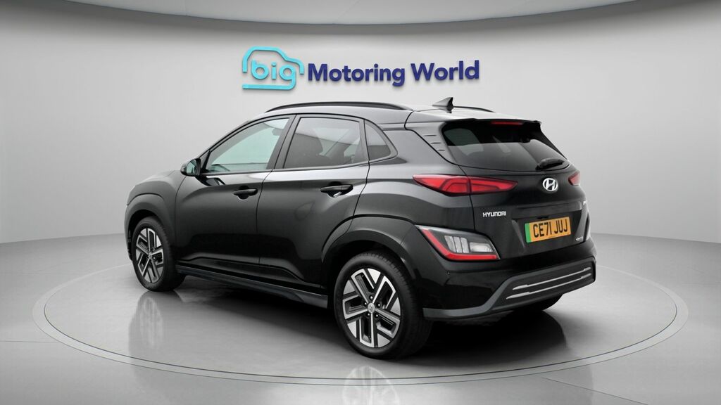 Hyundai Kona Ultimate Black #5