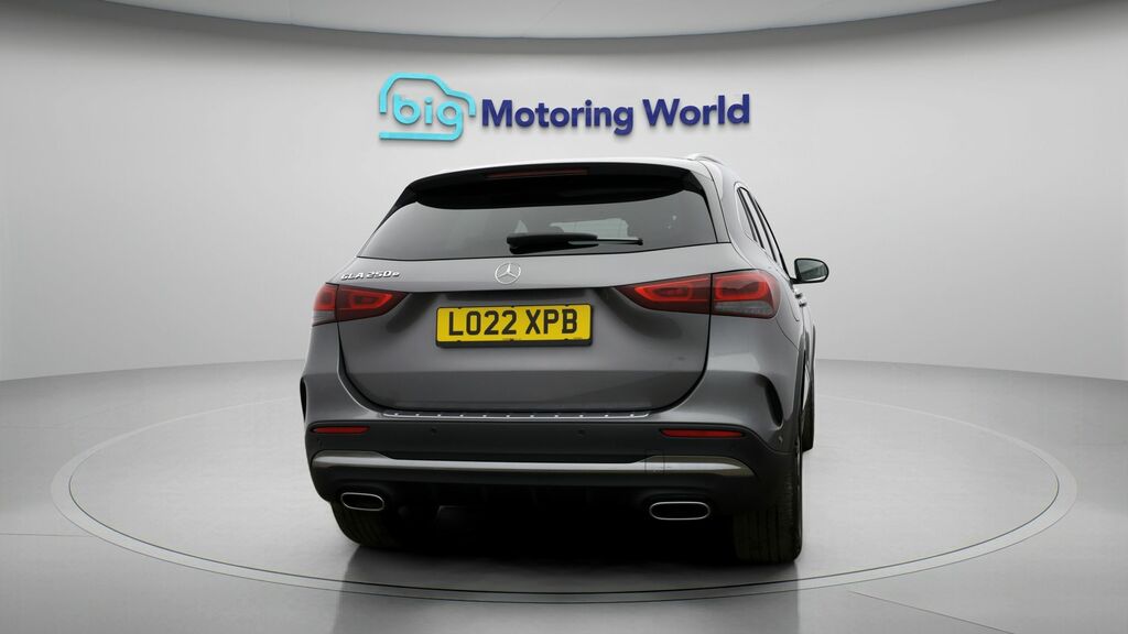 Mercedes-Benz GLA Class Exclusive Edition Grey #6