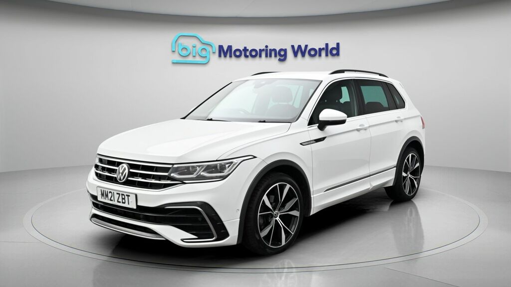 Volkswagen Tiguan R-line MM21ZBT White #3