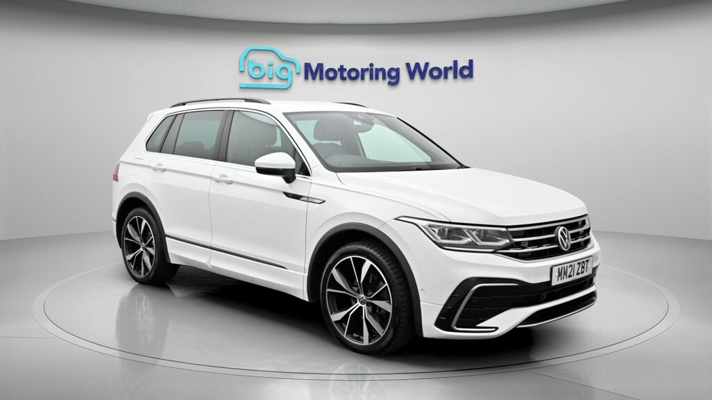 Volkswagen Tiguan R-line White