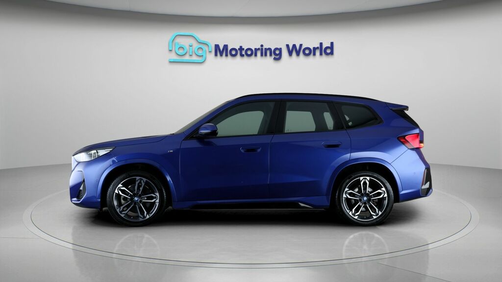 BMW iX1 M Sport Blue #4
