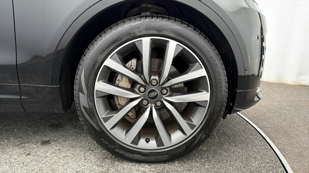 Land Rover Discovery Black #17