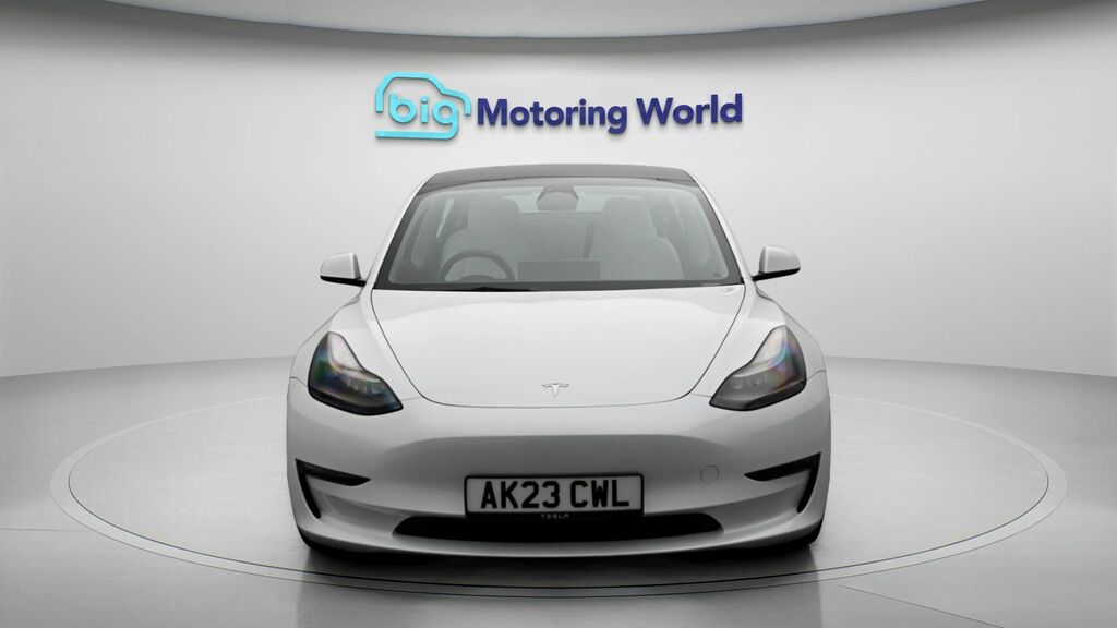 Tesla Model 3 Performance White #2