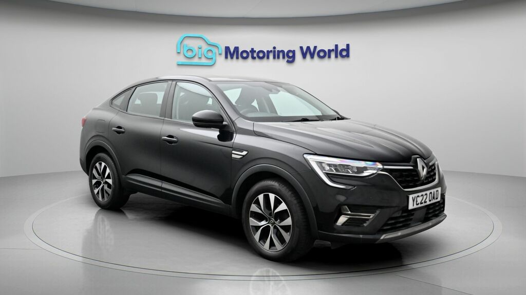 Renault Arkana Iconic Black