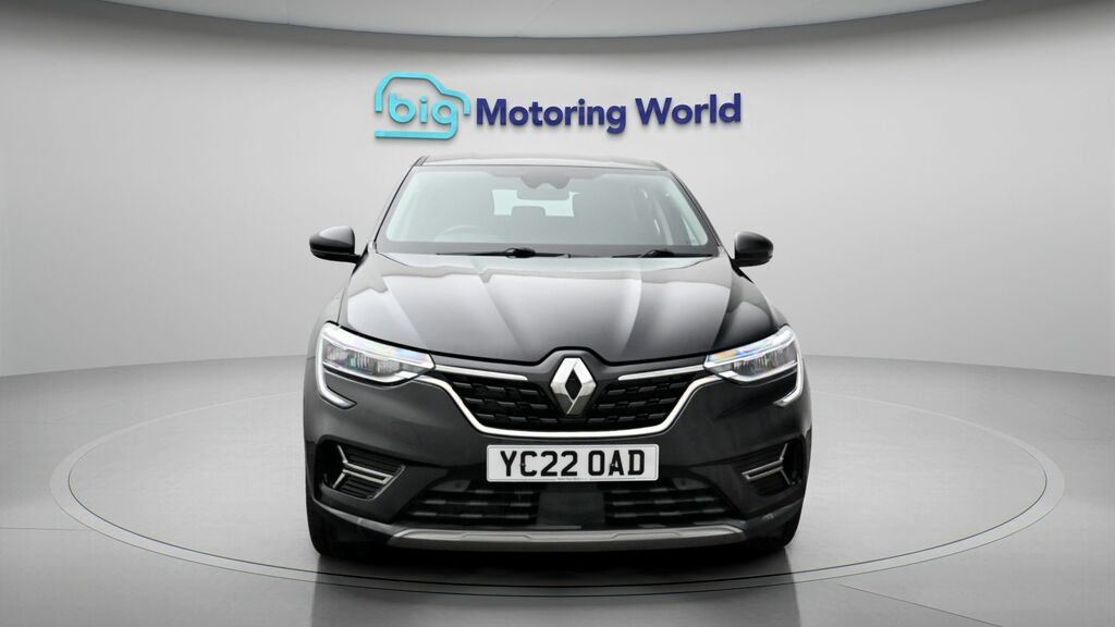 Renault Arkana Iconic Black #2