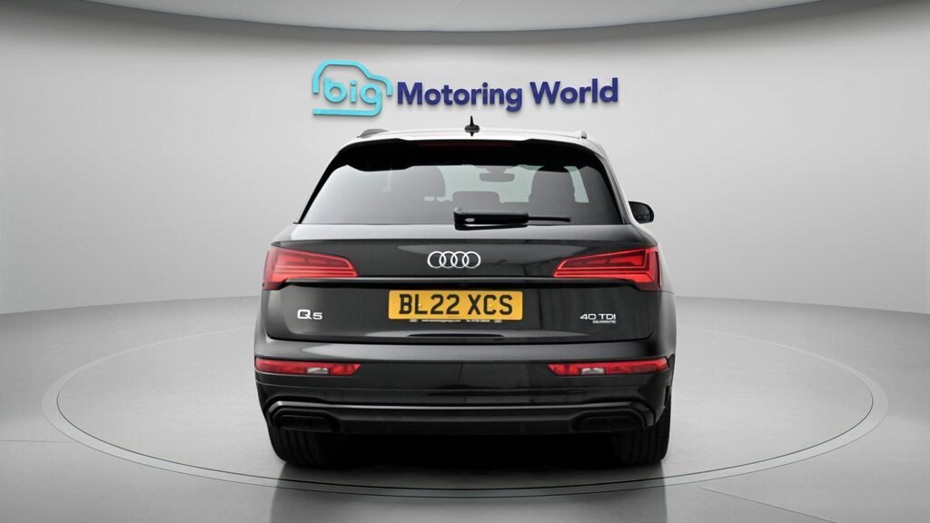 Audi Q5 Edition 1 BL22XCS Black #6