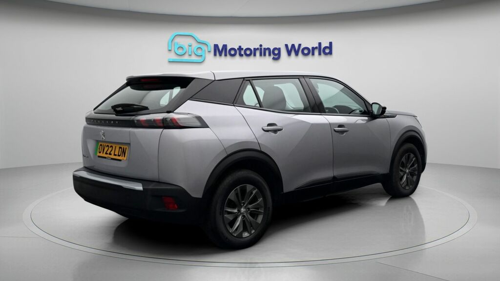 Peugeot e-2008 Suv Black #7