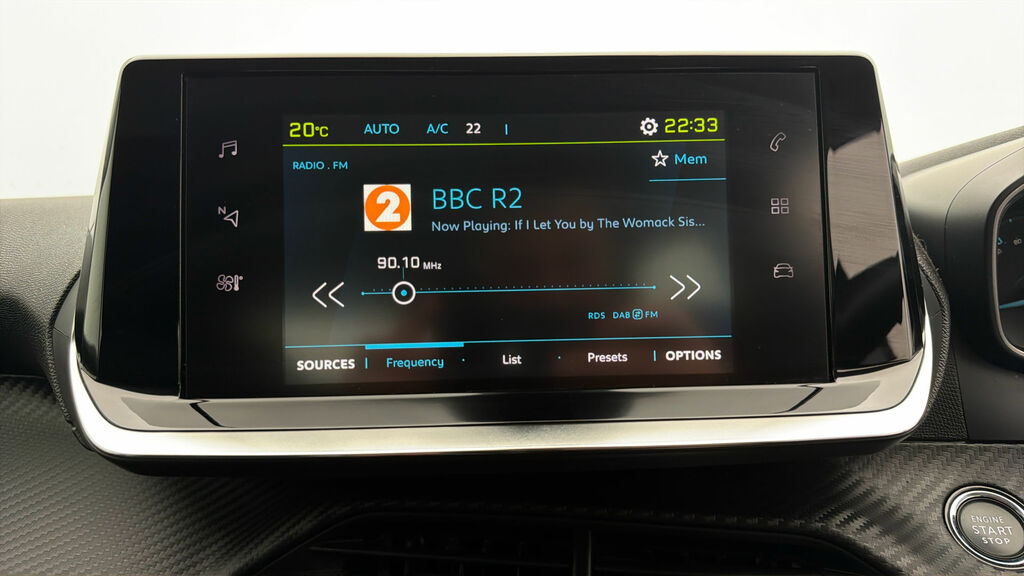 Peugeot e-2008 Suv Black #10