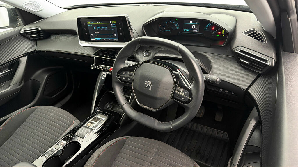 Peugeot e-2008 Suv Black #9