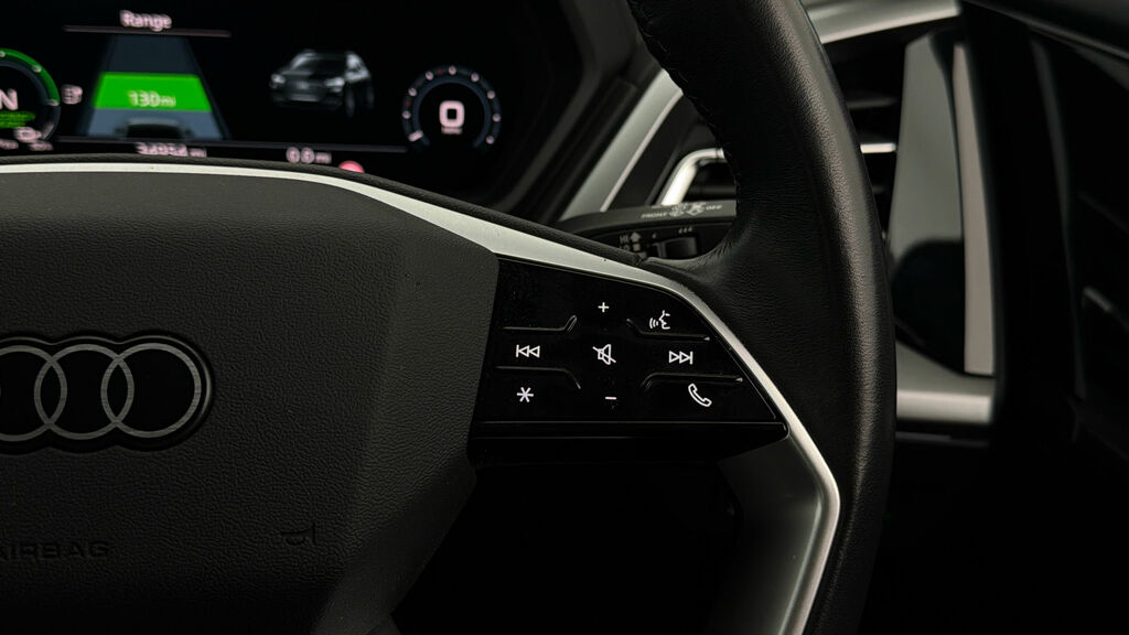 Audi Q4 E Tron 45 Black Edition 82Kwh Black #23