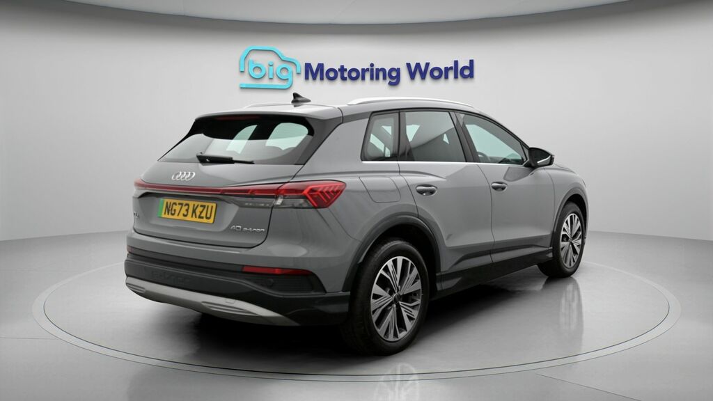Audi Q4 E Tron 45 Black Edition 82Kwh Black #7