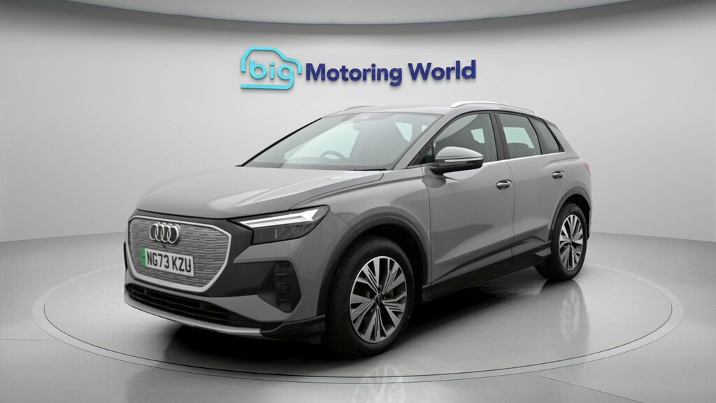Audi Q4 E Tron 45 Black Edition 82Kwh Black #3