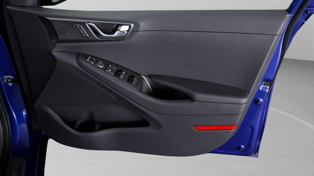 Hyundai Ioniq Hatchback Blue #14