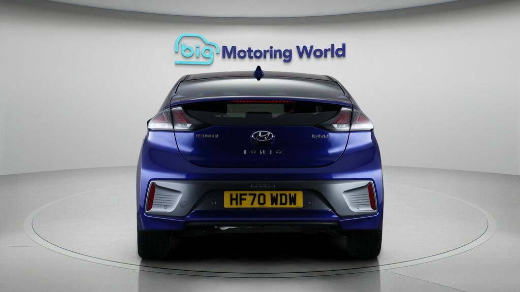 Hyundai Ioniq Premium Se Blue #6