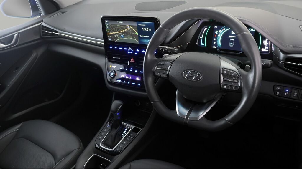 Hyundai Ioniq Hatchback Blue #9