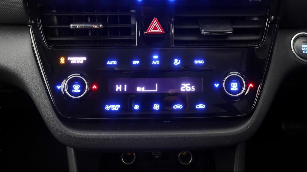 Hyundai Ioniq Hatchback Blue #11