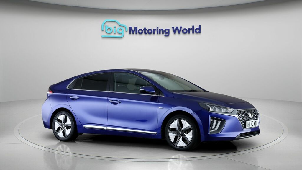 Hyundai Ioniq Premium Se Blue