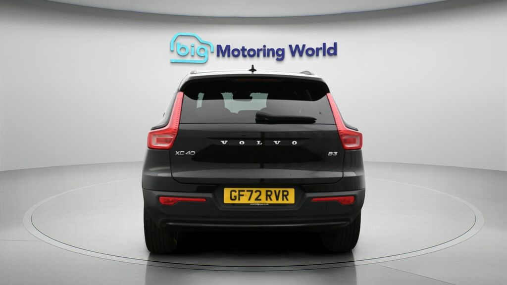 Volvo XC40 Plus Dark GF72RVR Black #6