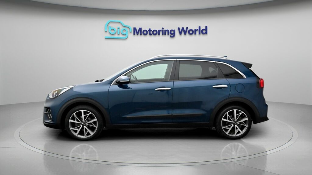 Kia Niro 3 Blue #4