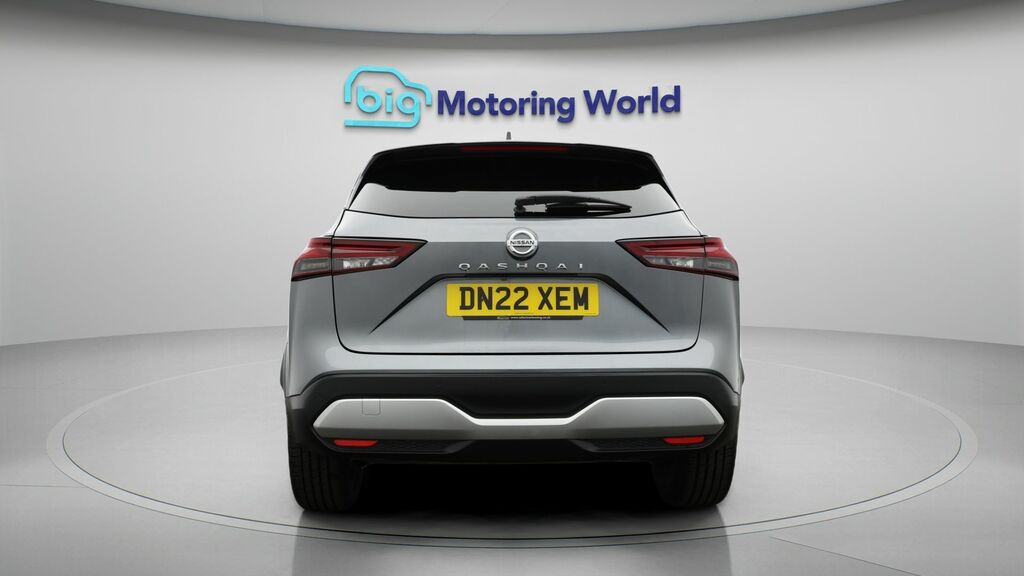 Nissan Qashqai Tekna DN22XEM Grey #6