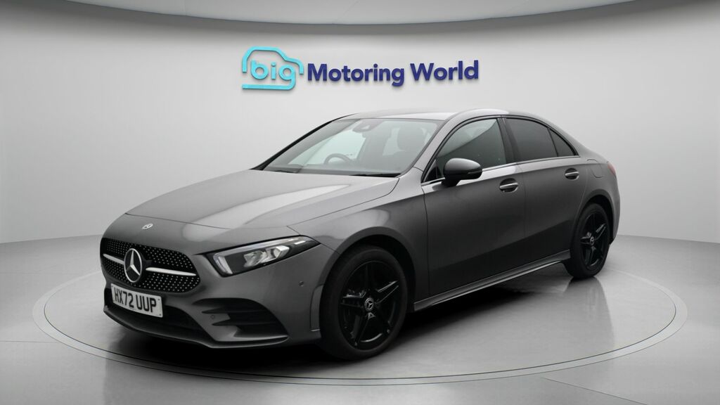 Mercedes-Benz A Class Amg Line HX72UUP Grey #3