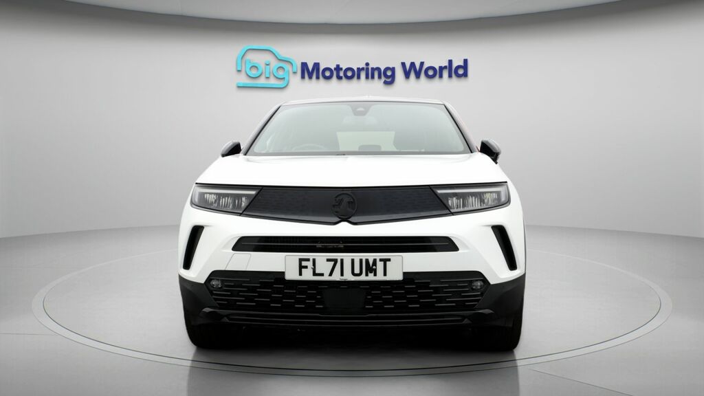 Vauxhall Mokka Sri Nav Premium FL71UMT White #2