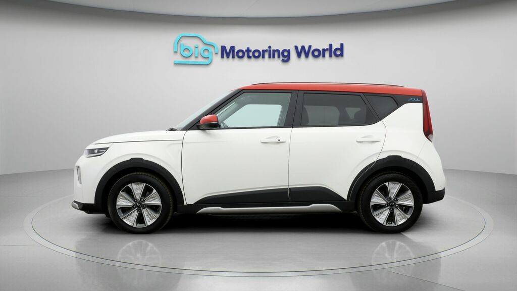 Kia Soul First Edition White #4