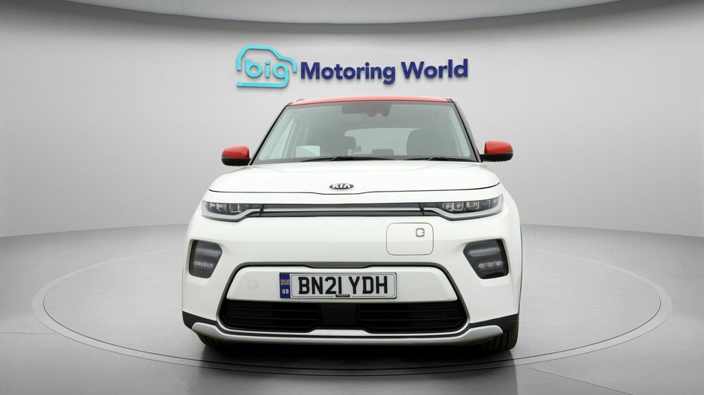 Kia Soul First Edition White #2