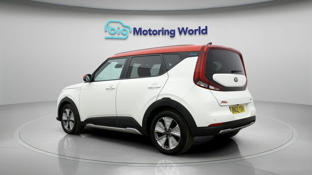 Kia Soul First Edition White #5