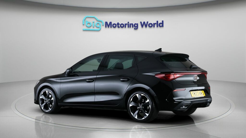 Cupra Leon V1 Black #5