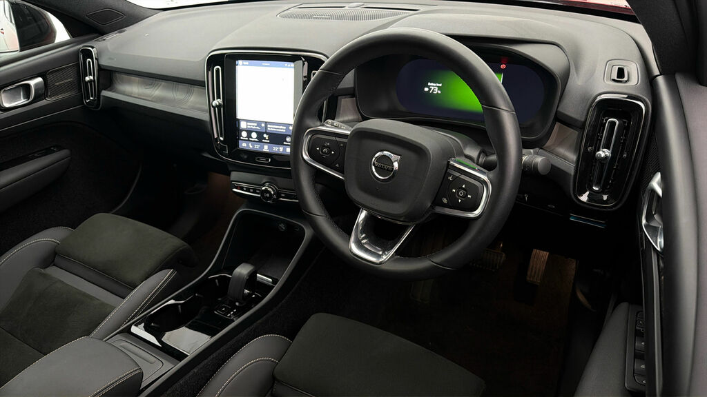 Volvo C40 Twin Ultimate Black #9