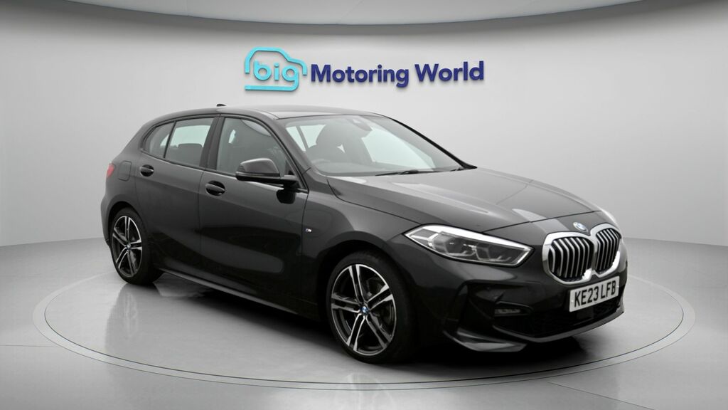 BMW 1 Series M Sport Black