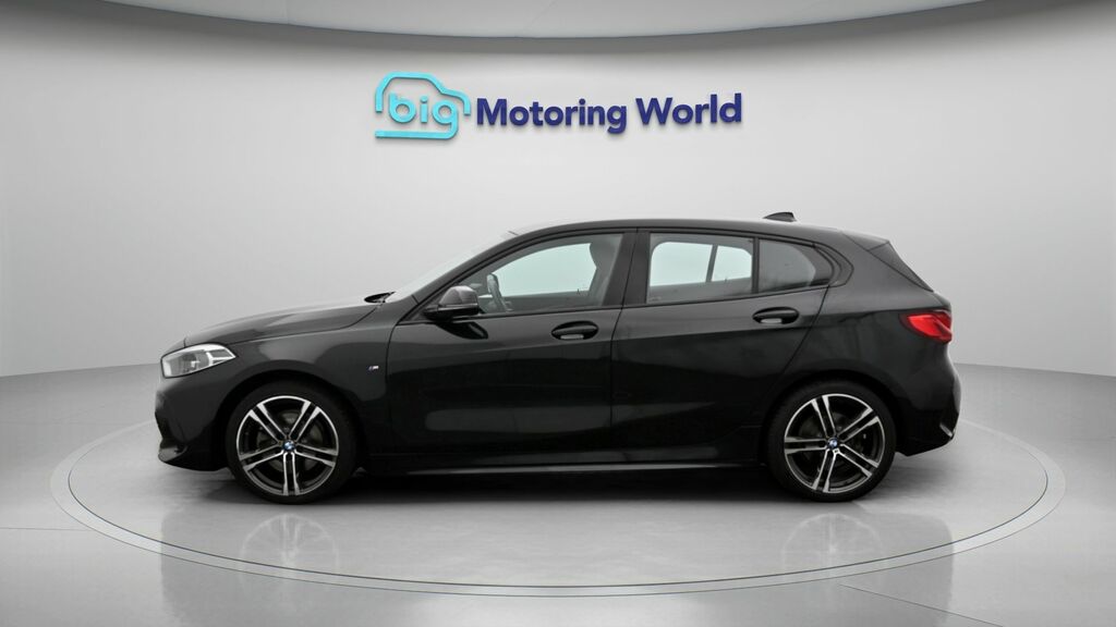 BMW 1 Series M Sport KE23LFB Black #4