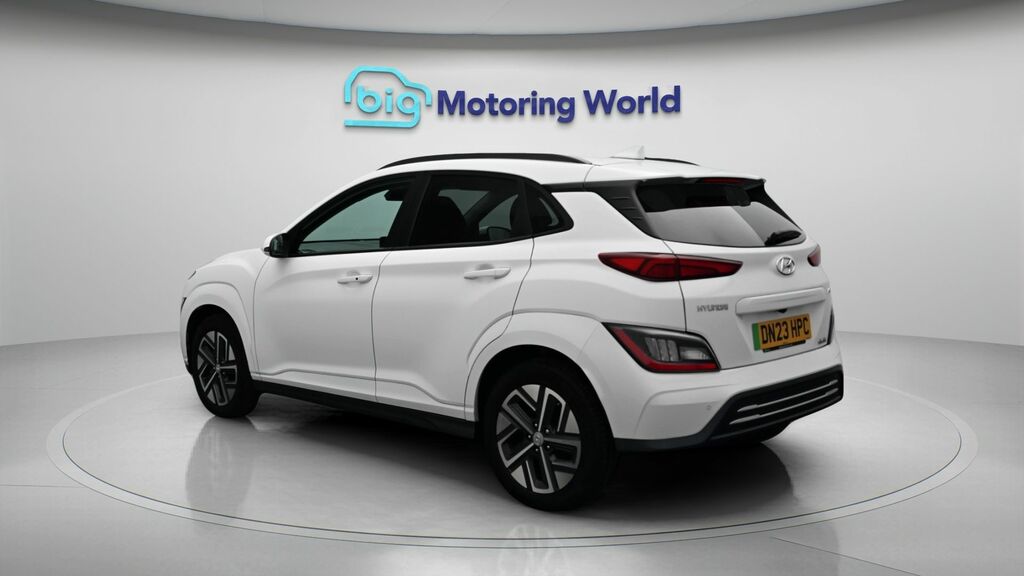 Hyundai Kona Premium DN23HPC White #5