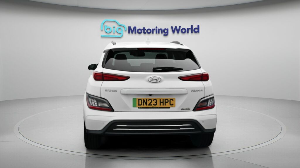Hyundai Kona Premium DN23HPC White #6