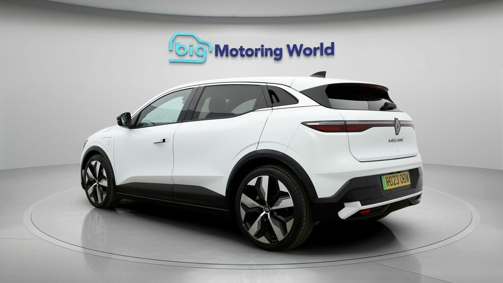 Renault Megane E-Tech Techno White #5