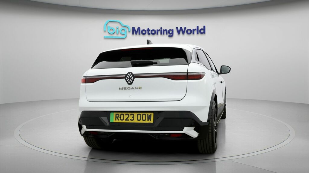 Renault Megane E-Tech Techno White #6