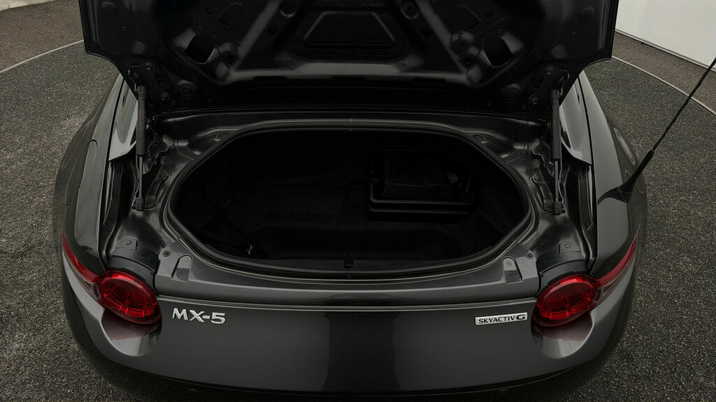 Mazda MX-5 RF Rf 2.0 184Ps Gt Sport Tech Light Stone Nappa Lea Blue #16